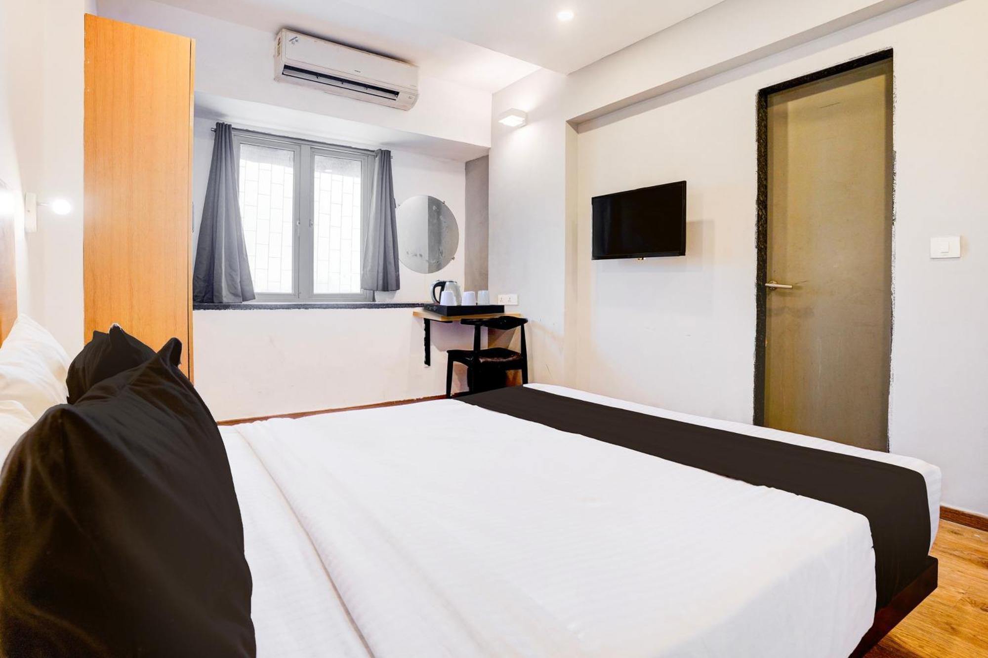 מלון מומביי Super Townhouse Khar The Unicontinental מראה חיצוני תמונה