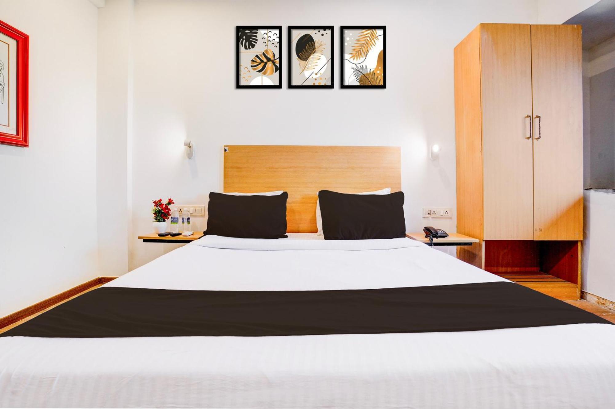מלון מומביי Super Townhouse Khar The Unicontinental מראה חיצוני תמונה